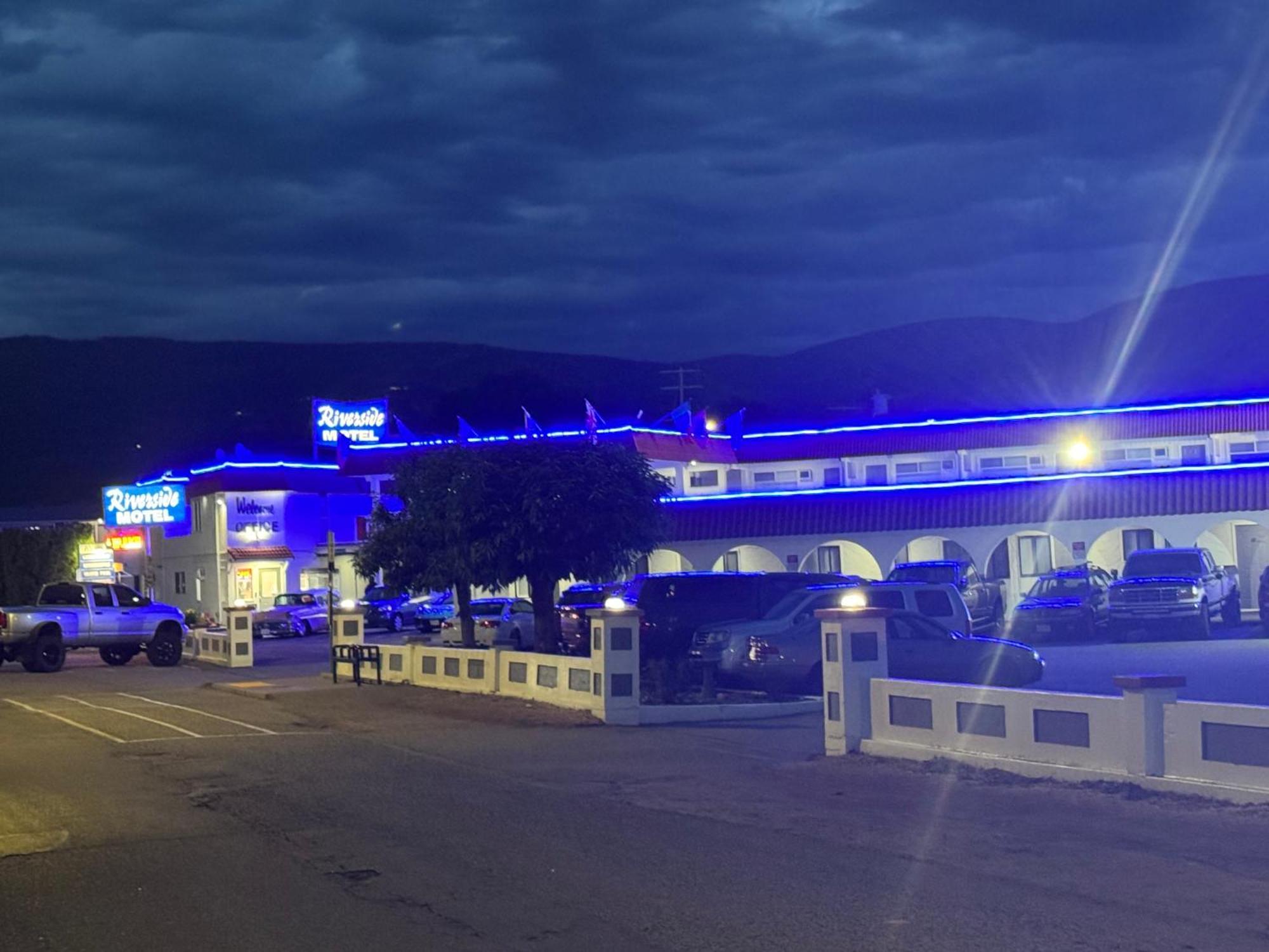 Riverside Motel Penticton Exterior foto